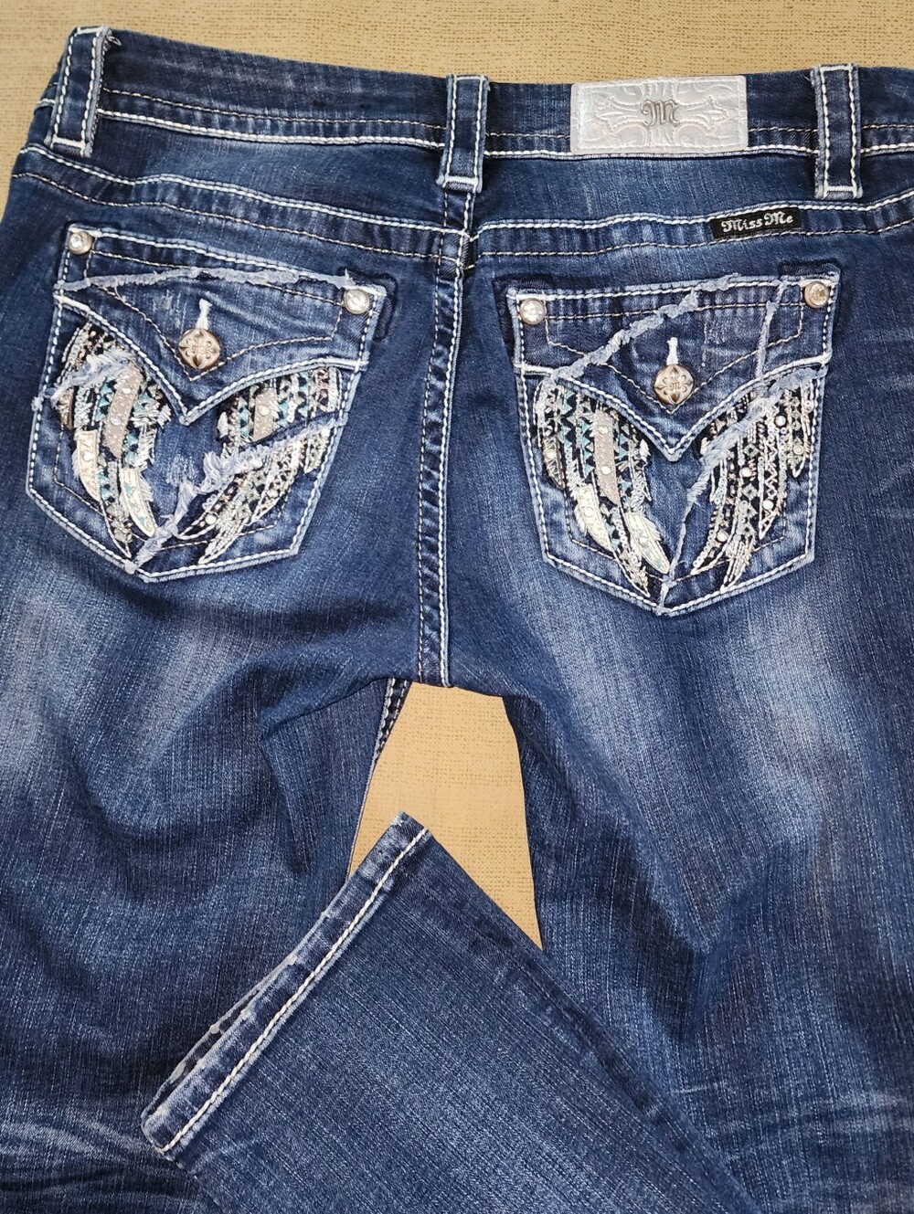 Miss Me Jeans Angel Wing Embellished 29 Women Easy Straight - Picture 7 of 12